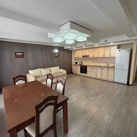 Апартаменти Odeska Astoria Arcadia *